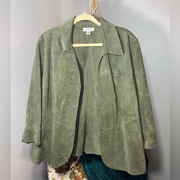Green Suede Coat - Picture 4 of 10